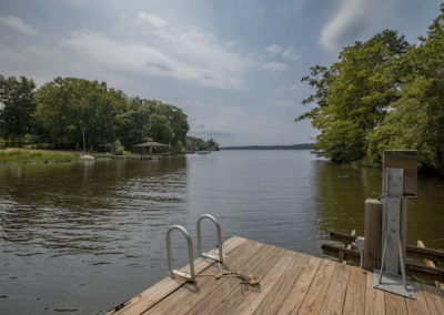 Executive Mansion Dock and Lake view